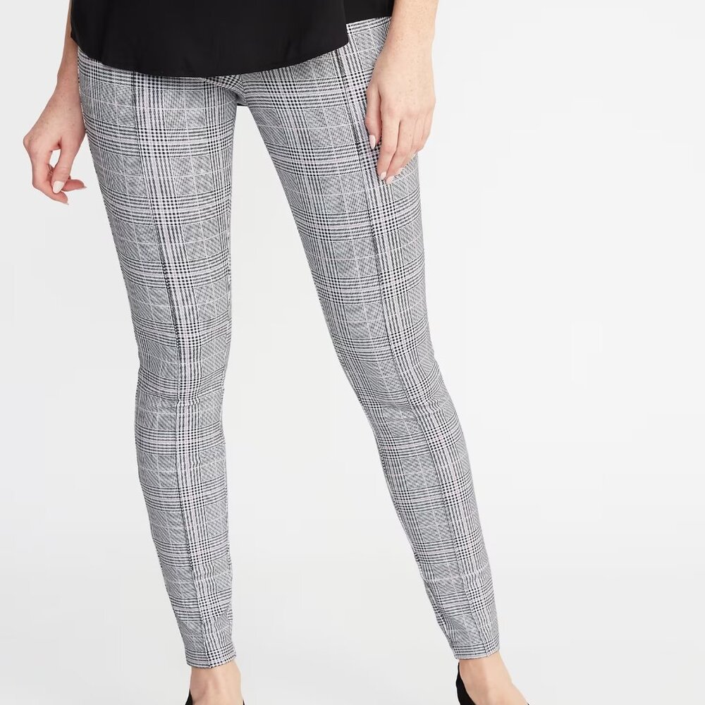Old Navy High-Waisted Stevie Plaid Pixie Pants